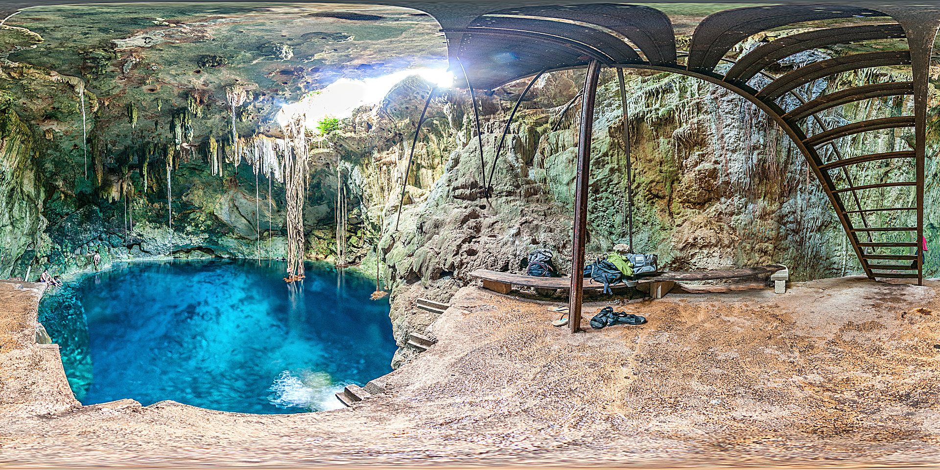 CENOTE CHACSINICCHÉ YUCATÁN MEXICO